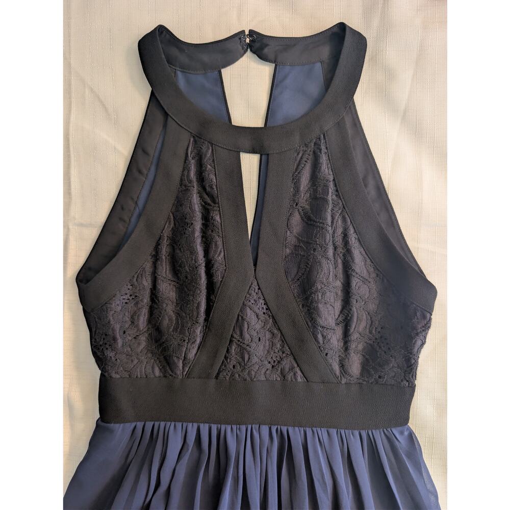 BCBGeneration Navy Maxi With Black Lace Bodice Size 0 - Picture 7 of 16